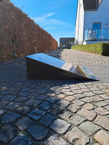 Skateramp beschikbaar voor biedingen