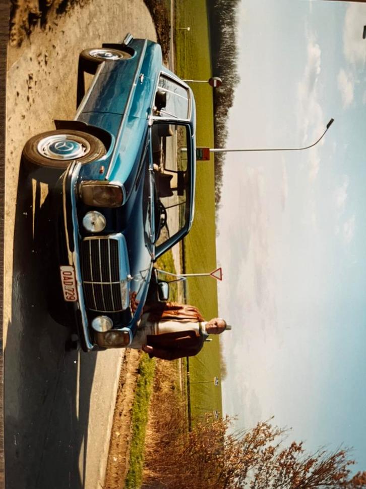 250C Mercedes Oltimer, Auto's, Oldtimers, Particulier, Mercedes-Benz, Benzine, 2 deurs, Handgeschakeld, Blauw, Bruin, Ophalen