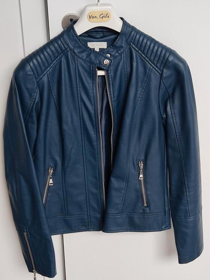 Jassen in imitatieleder, 3 korte en 1 langer model, 20€-45€, Kleding | Dames, Jasjes, Kostuums en Pakken, Ophalen