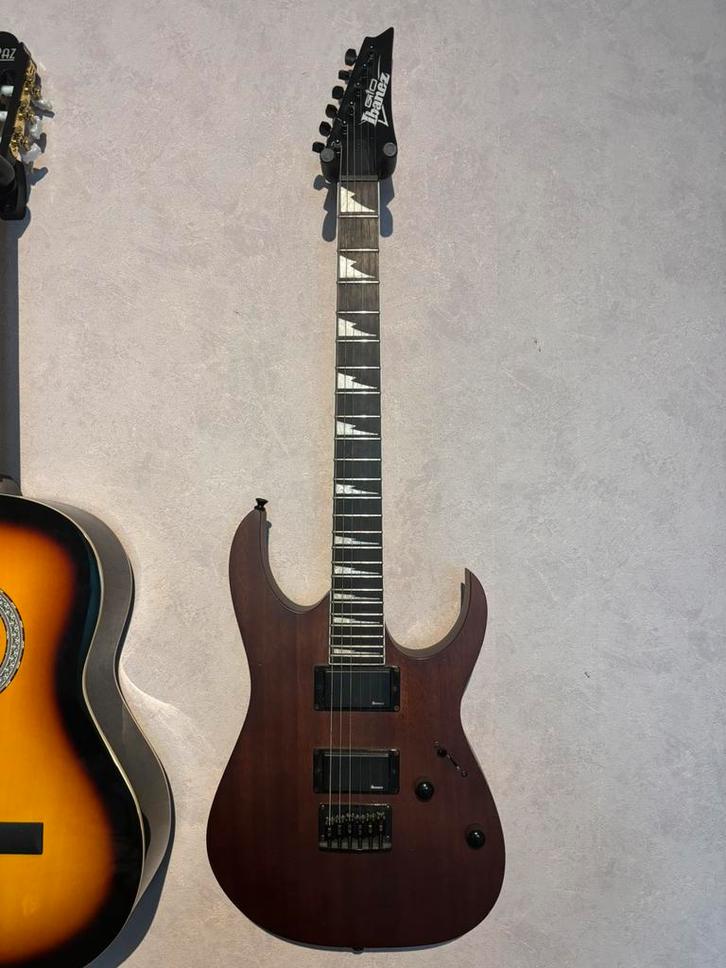 Ibanez gio elektrische gitaar, Muziek en Instrumenten, Snaarinstrumenten | Gitaren | Elektrisch, Zo goed als nieuw, Ibanez, Ophalen