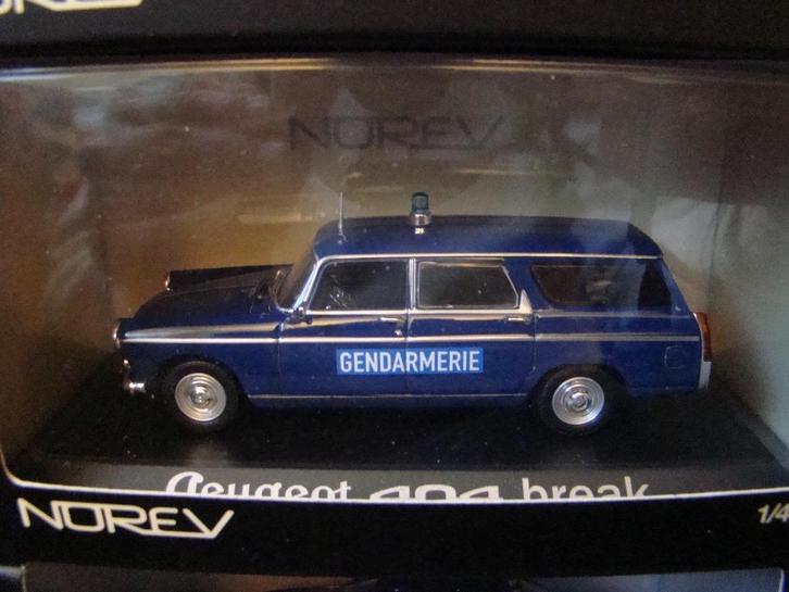 Peugeot 404 Norev 1/43 - Franse gendarmerie, Hobby en Vrije tijd, Modelauto's | 1:43, Zo goed als nieuw, Auto, Norev, Ophalen of Verzenden
