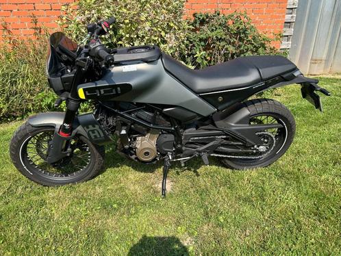 Husqvarna svartpilen 401, Motoren, Motoren | Husqvarna, Particulier, Naked bike, 12 t/m 35 kW, 1 cilinder, ABS, Cruise Control