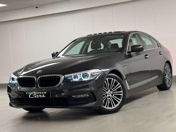 BMW 5 Serie 530 EA PHEV HEAD-UP CAMERA TOIT OUVRANT CUIR GPS beschikbaar voor biedingen