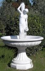 Fontein dame met kruiken betonlook, Tuin en Terras, Ophalen, Nieuw, Beton, Fontein