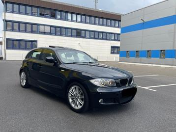BMW 118i M-pakket facelift • full options • automaat beschikbaar voor biedingen