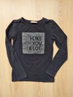 Zwarte longsleeve met tekst - Someone - maat 140, Kinderen en Baby's, Kinderkleding | Maat 140, Gebruikt, Meisje, Ophalen of Verzenden
