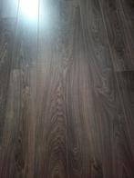 Laminé gratuit, Enlèvement, Aggloméré