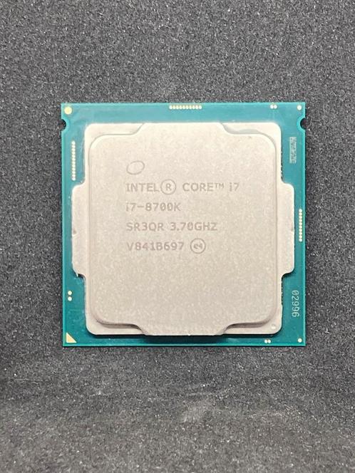 Processeur Intel i7 8700K socket 1150, Informatique & Logiciels, Processeurs, Utilisé, 6-core, 3 à 4 Ghz, Enlèvement ou Envoi
