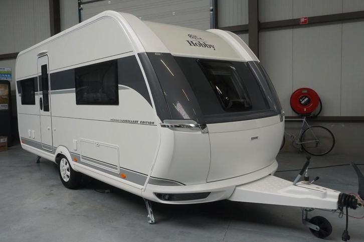 Nieuwe 4pers.Hobby met frans bed, rondzit, Caravans en Kamperen, Caravans, Bedrijf, tot en met 4, Rondzit, Hobby, Frans bed, Koelkast