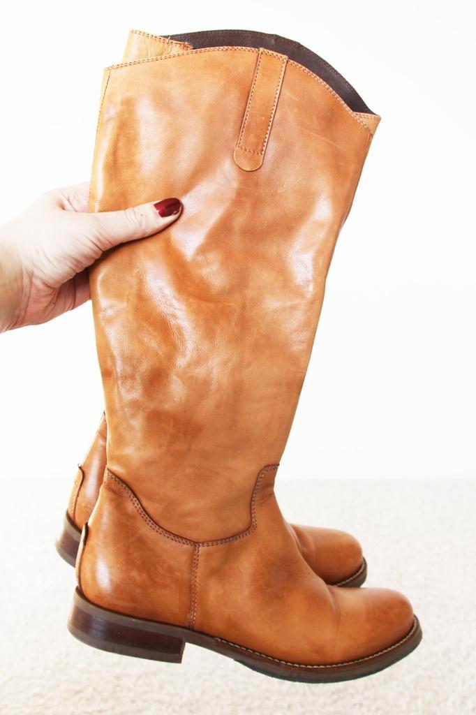 Très belles bottes Clarks en cuir marron s29(taille37) €65,-, Vêtements | Femmes, Chaussures, Comme neuf, Bottes hautes, Brun