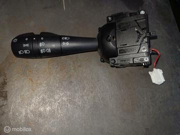 Lichtschakelaar twingo  Renault Clio IV ('12-'19) 255401303R beschikbaar voor biedingen