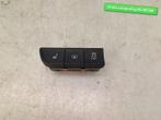 STOELVERWARMING SCHAKELAAR Audi A1 Sportback (8XA / 8XF), Auto-onderdelen, Gebruikt, Dhr. R. de Gouw, Audi, De Bloemendaal 21 21
5221 EB  'S HERTOGENBOSCH, NL