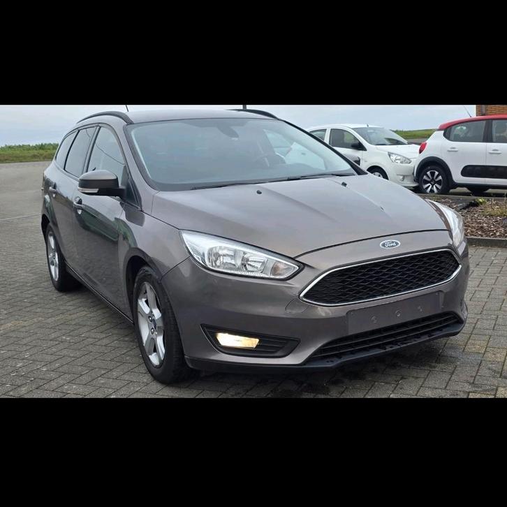 Ford focus essence 1.0 premier propriétaire très bonne état., Autos, Ford, Particulier, Focus, Essence