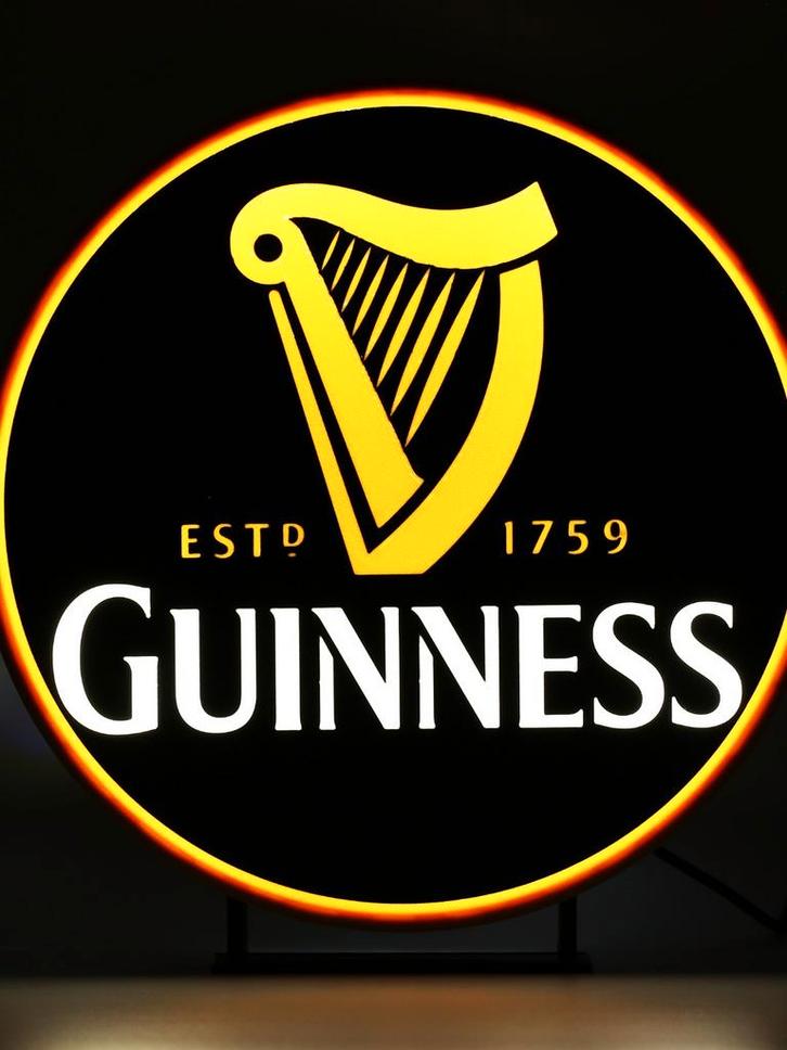 Guinness lichtbak, perfect voor de mancave, nu €39,95, Verzamelen, Biermerken, Nieuw, Reclamebord, Plaat of Schild, Overige merken