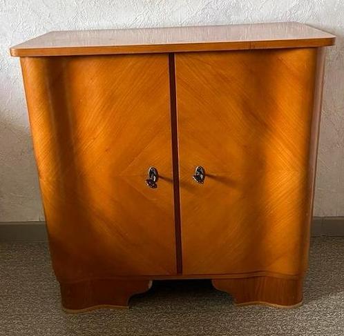 Vintage kast uit de jaren 50/60, Huis en Inrichting, Kasten | Ladekasten, Ophalen