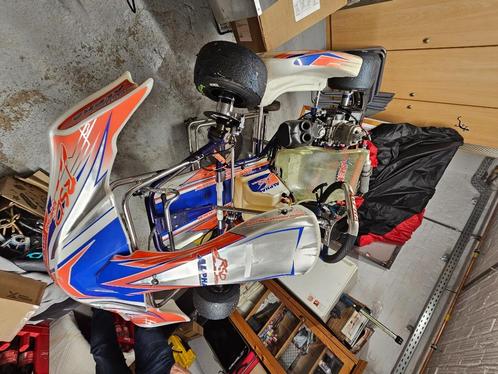 Alpha kart 125cc iami, Sport en Fitness, Karting, Zo goed als nieuw, Kart, Ophalen