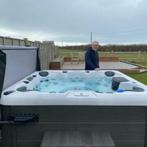 Promo💥korting-6332€ Jacuzzi 5 plaatsen 100jets 4pompen, Nieuw, Ophalen of Verzenden