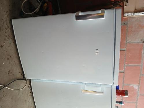 Aeg koelkast tafelmodel, Elektronische apparatuur, Koelkasten en IJskasten, Gebruikt, Zonder vriesvak, 100 tot 150 liter, 85 tot 120 cm