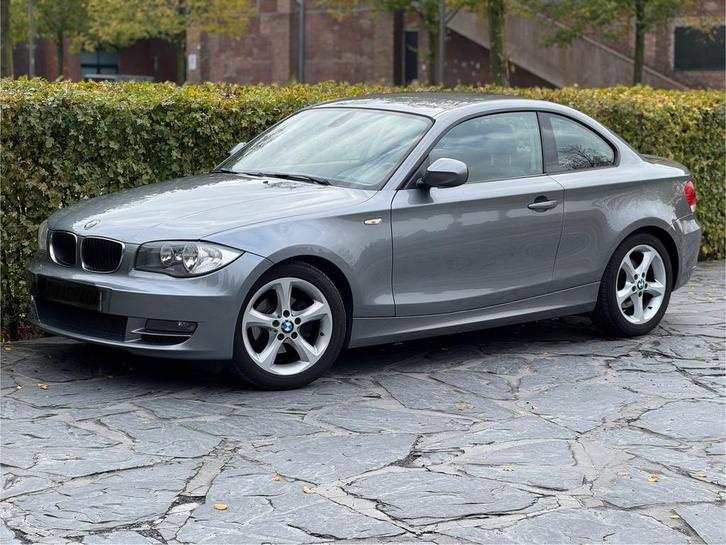 Bmw 118d Coupe/2010/Euro5/Garantie, Auto's, BMW, Bedrijf, Te koop, 1 Reeks, Diesel, Euro 5, Coupé, 3 deurs, Handgeschakeld, Zilver of Grijs