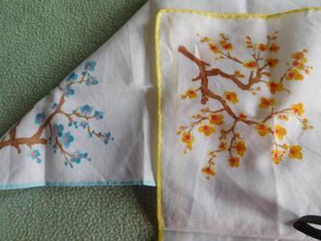 set van 2 Japanse zakdoeken + 1 bloem