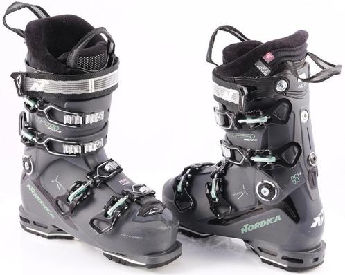 Chaussures de ski 38 38.5 40.5 41 EU pour femmes NORDICA SPE, Sports & Fitness, Ski & Ski de fond, Utilisé, Chaussures, Nordica