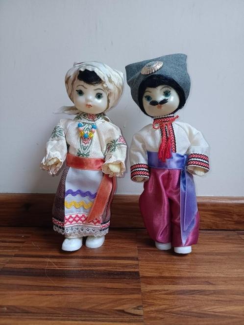 Set van 2 vintage klederdrachtpoppen, Verzamelen, Poppen, Zo goed als nieuw, Pop, Ophalen of Verzenden