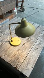 Bauhaus style “mushroom”table lamp, Ophalen