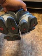 New balance 9060, Ophalen of Verzenden, Zo goed als nieuw, Sneakers, New balance