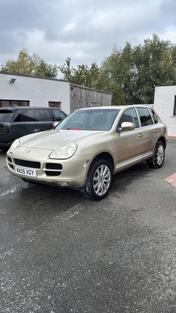 Porsche cayenne 3.2 v6 beschikbaar voor biedingen