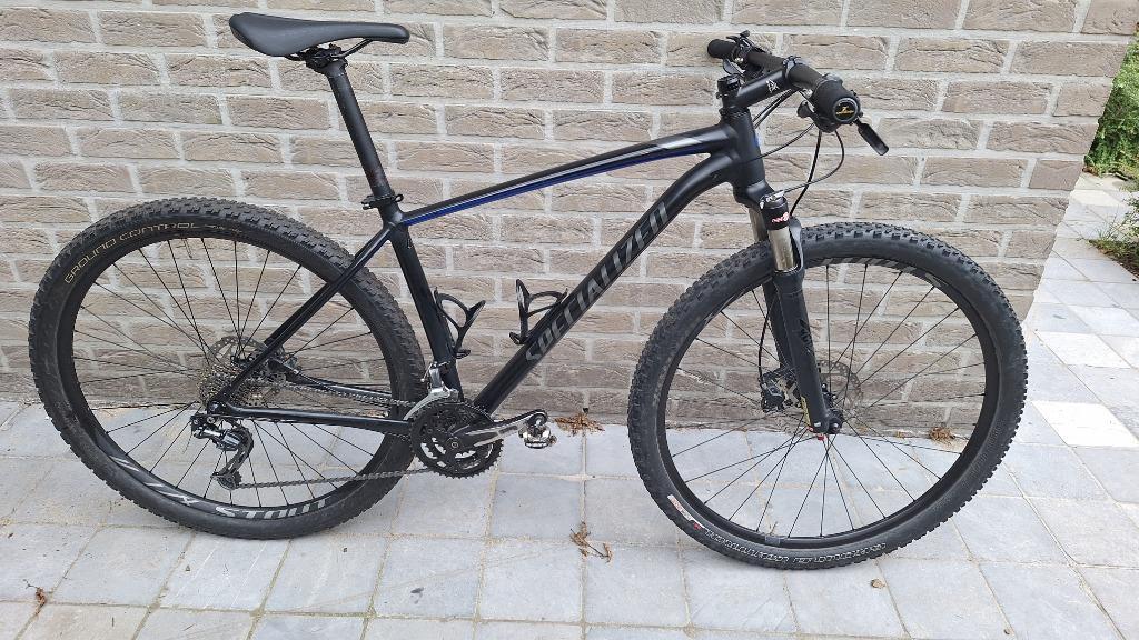 ② Specialized Rockhopper Expert 29
