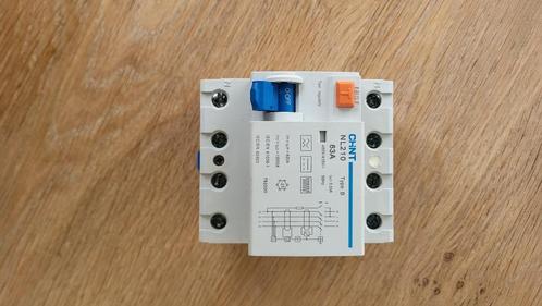 Differentieelschakelaar - Type B 63A 4pol 30mA, Doe-het-zelf en Bouw, Elektriciteit en Kabels, Zo goed als nieuw, Overige typen