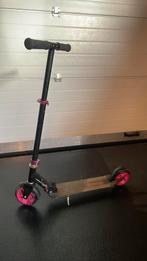 Roze/zwarte step voor meisjes, Ophalen, Gebruikt, Gewone step