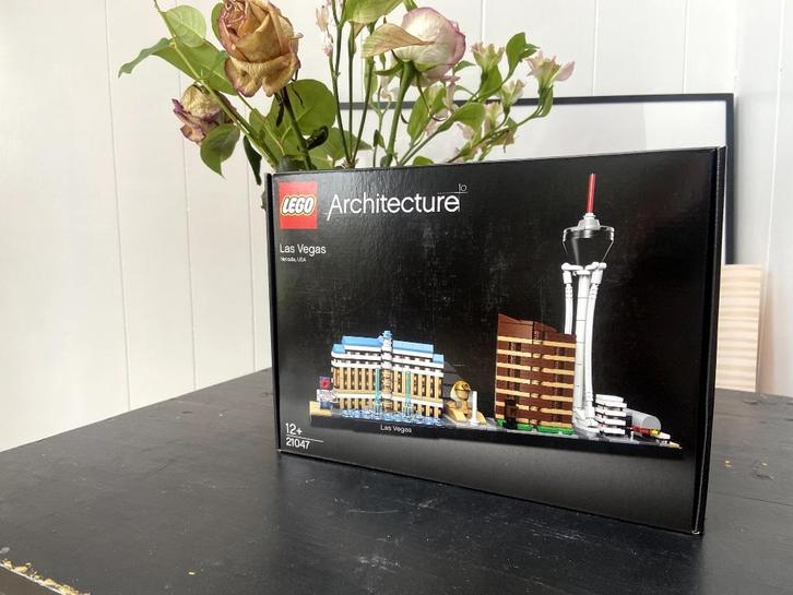 Lego Architecture 21047 Las Vegas, Enfants & Bébés, Jouets | Duplo & Lego, Neuf, Lego, Ensemble complet, Enlèvement ou Envoi
