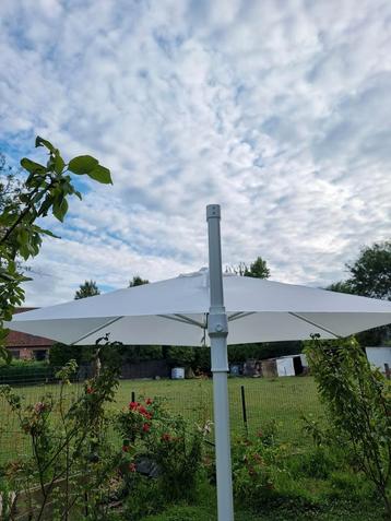 Ikea parasol nieuw ! beschikbaar voor biedingen