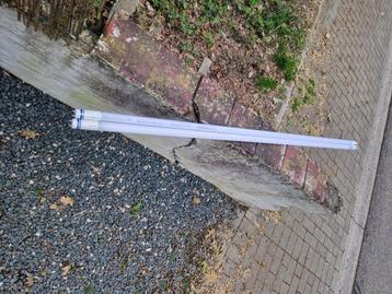 Philips led tube beschikbaar voor biedingen