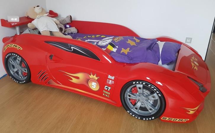 Autobed Cars met muziek en verlichting incl. matras, Kinderen en Baby's, Kinderkamer | Bedden, Zo goed als nieuw, 180 cm of meer
