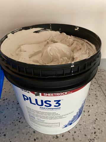 Enduit/Filler van Sheetrock beschikbaar voor biedingen