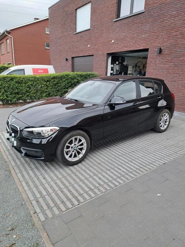Bmw 116i (40300km), Auto's, BMW, Particulier, 1 Reeks, Benzine, Euro 6, Berline, 5 deurs, Handgeschakeld, Achterwielaandrijving