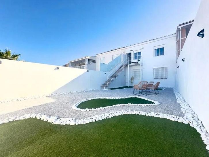 Gerenoveerd appartement/2 terrassen op Orihuela Costa, Immo, Buitenland, Spanje, Appartement, Overige