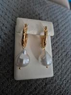 Nieuwe oorbellen in stainless steel, Ophalen of Verzenden, Nieuw, Goud, Hangers