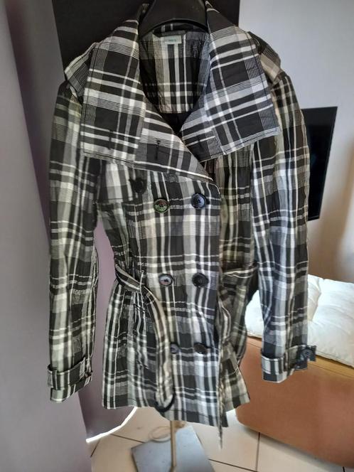 Tof regenjassen in ruitjes stevige stof, Kleding | Dames, Jassen | Zomer, Zo goed als nieuw, Ophalen