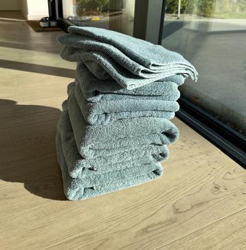Handdoeken set van telkens 3 - "Hotel" van Hema beschikbaar voor biedingen