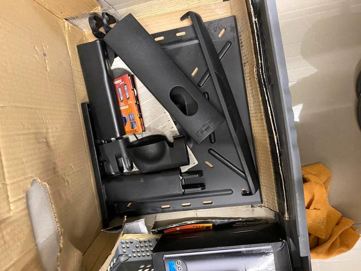 Support TV mural Meliconi – Space System (solide & élégant), TV, Hi-fi & Vidéo, Support de télévision, Enlèvement