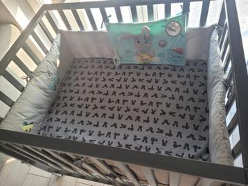 Box + matras + contour + matrashoes beschikbaar voor biedingen