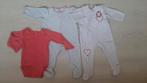 2 pyjama's + 1 romper maat 74/80, Kinderen en Baby's, Ophalen, Zo goed als nieuw