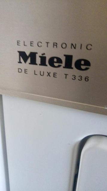 Miele droogkast met luchtuitlaat