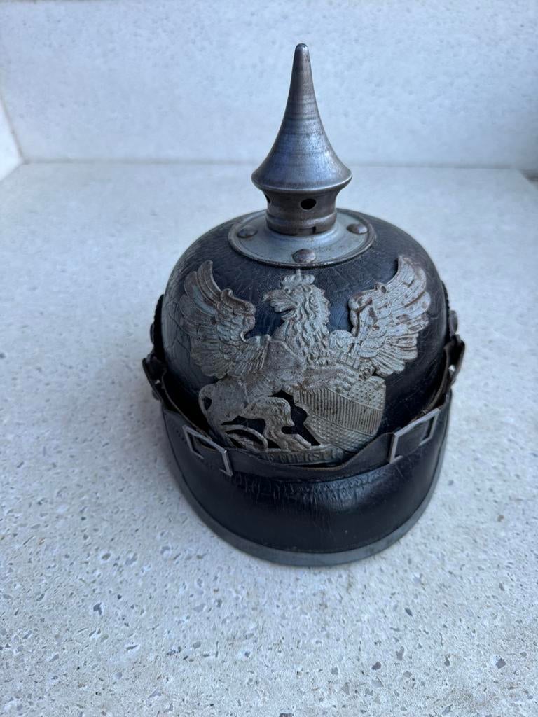 Wo1 Duitse pinhelm Baden, Verzamelen, Militaria | Algemeen, Ophalen of Verzenden