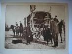 Une voiture-ambulance, à Alveringhem Alveringem (avril 1915), Photo ou Poster, Armée de terre, Envoi
