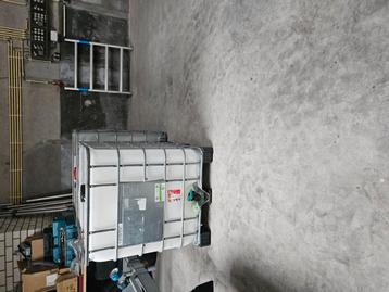 Ibc vat container 1000 liter  beschikbaar voor biedingen