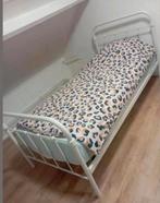 1 persoonsbed VANDAAG OPHALEN €100 alles compleet, Huis en Inrichting, Ophalen, Zo goed als nieuw
